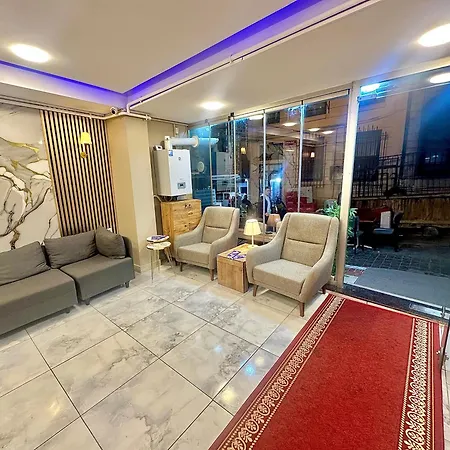 Pera Valence Hotel Istanboel