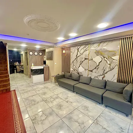 Pera Valence Hotel 3*